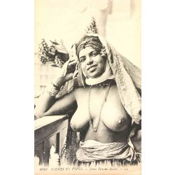 CPA jeune femme arabe, seins nus, Scenes et types, 6061 Lehnert & Landrock..